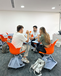 Intermediate English for IELTS - Semi-Intensive