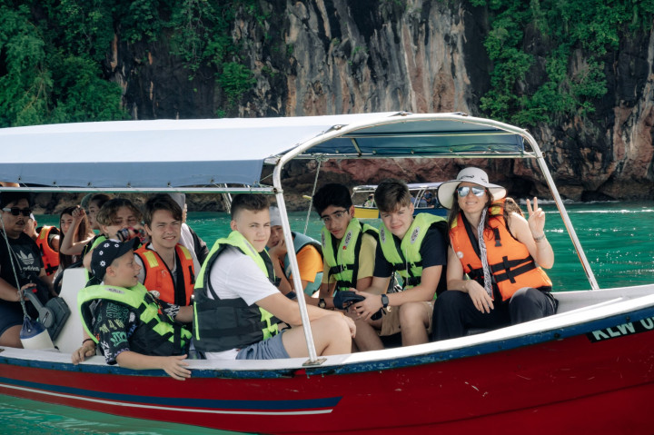 Malaysia Winter Camp (ages 9–19)