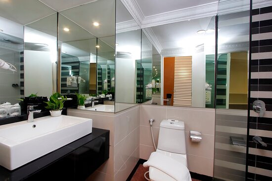Twin Rooms in Kuala Lumpur and Langkawi Island