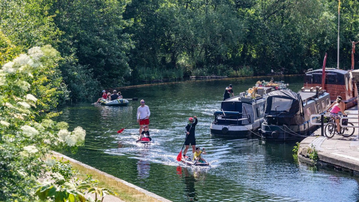 Regents Park Canal Walk & Camden Market