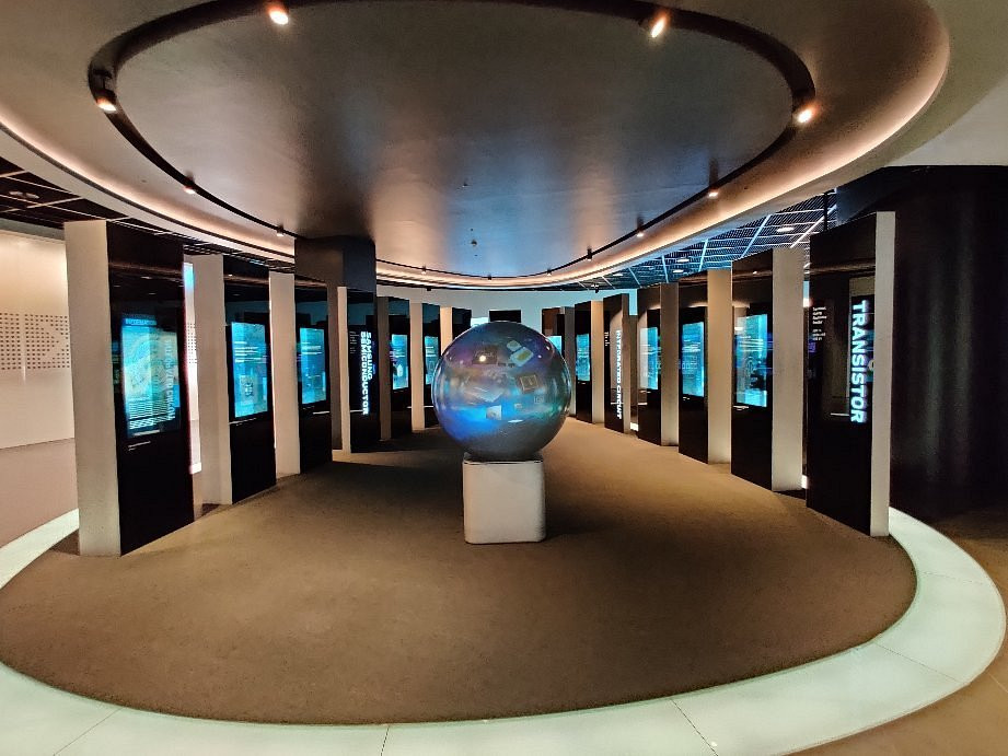 Samsung Innovation Park
