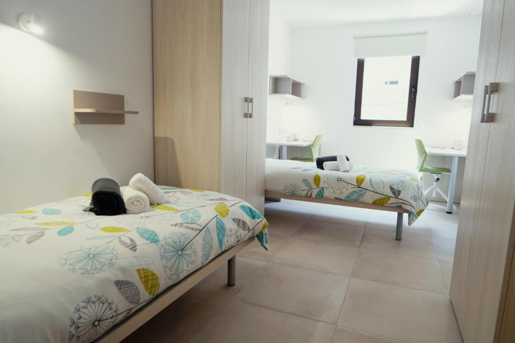 Campus Hub Twin Room