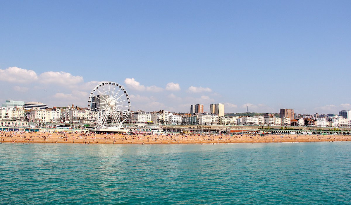 Day Trip to Brighton featuring the pebble beach and pier, the lively Lanes