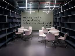 English for Business Communication course