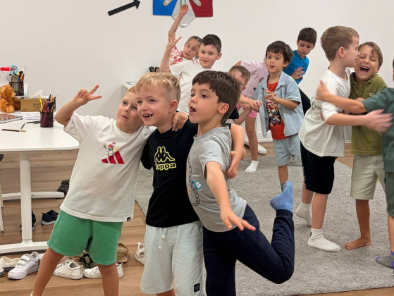 Package for ages 8–11