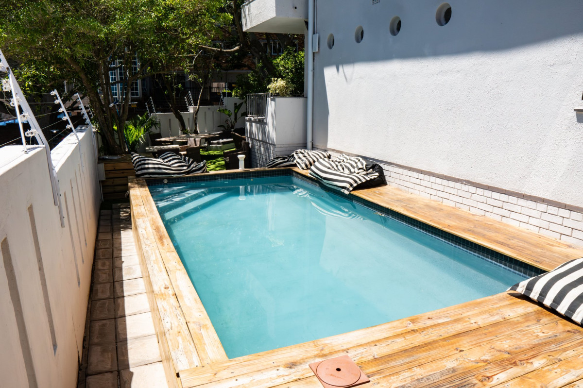 Sea Point Shared Room