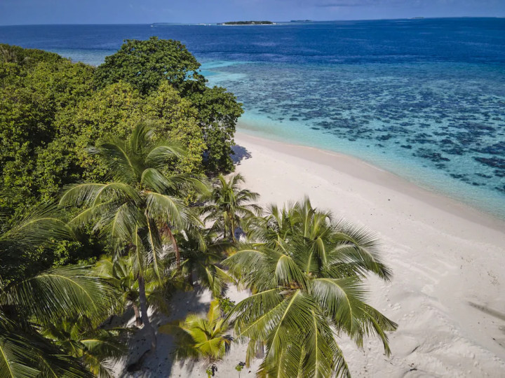 Maldives Winter Camp (ages 9–19)
