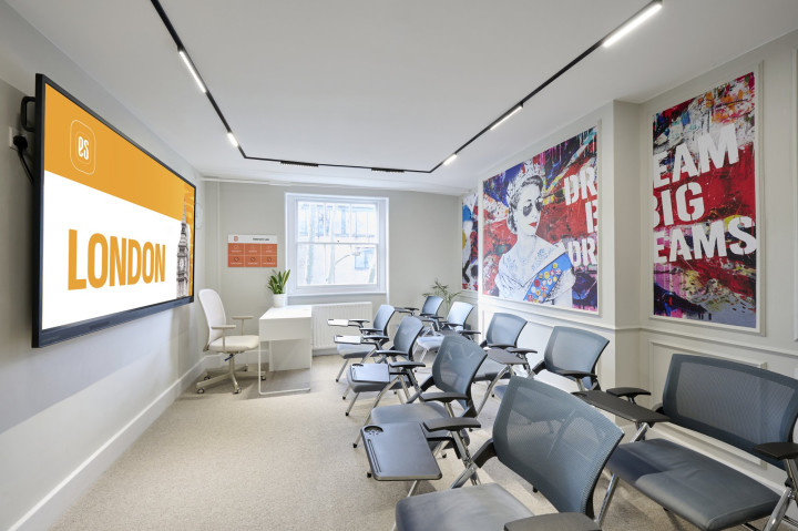 London Summer Camp for teenagers (ages 12–17)