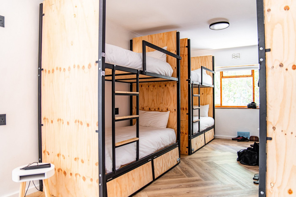 Sea Point Shared Room