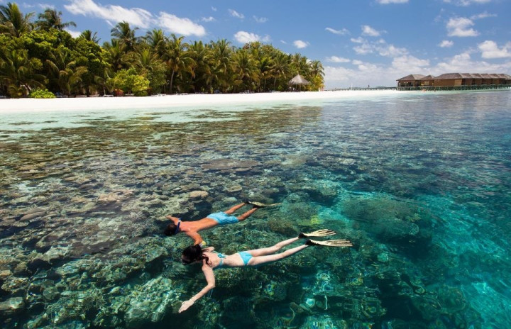 Maldives Winter Camp (ages 9–19)