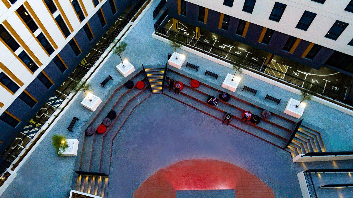 The Myriad Dubai (single room)