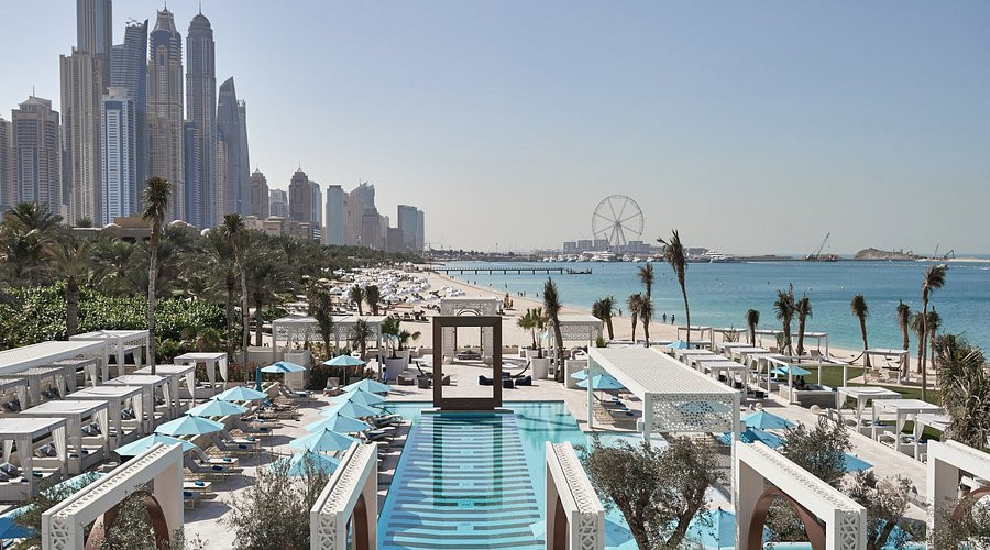 Пляжный клуб