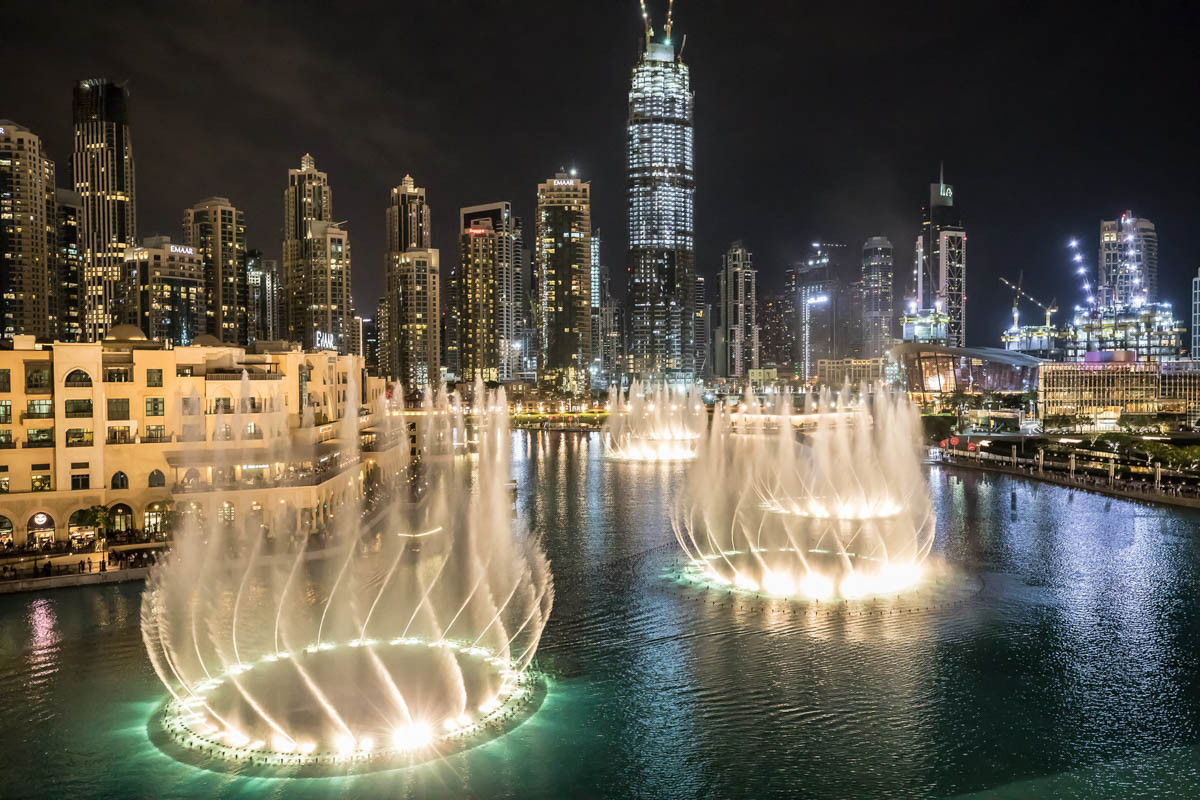 Dubai Downtown & Dubai Fountain Show