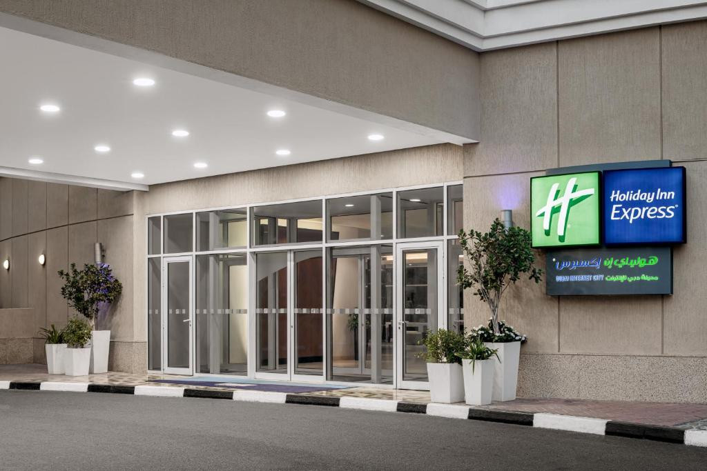 Holiday Inn Express Стандартный номер с большой двуспальной кроватью