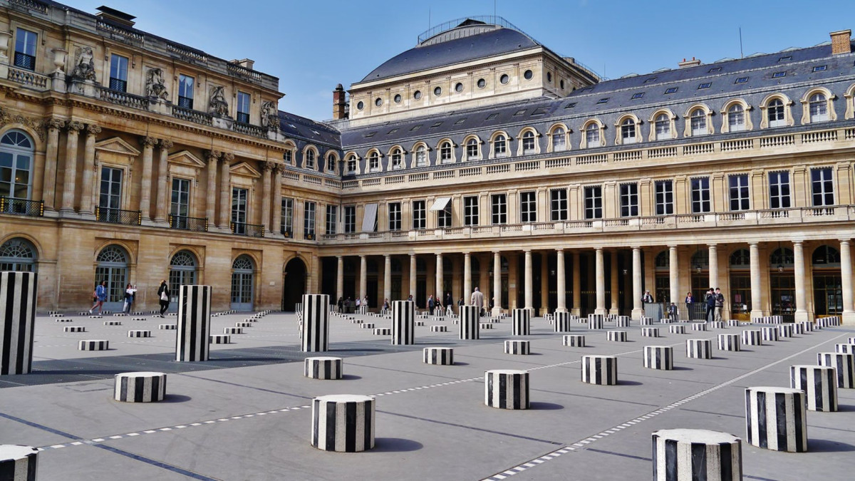 Comédie-Française, Palais Royal & Covered Passages