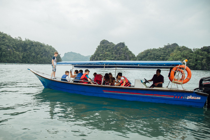 Malaysia Winter Camp (ages 9–19)