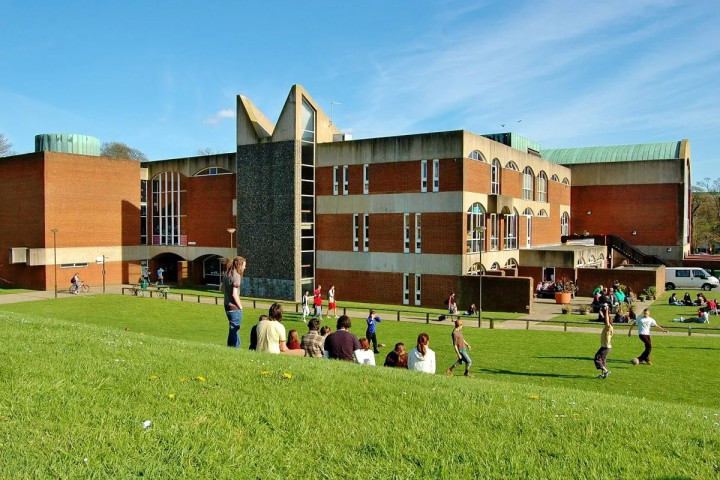 Brighton UK Summer Camp (ages 13–17)