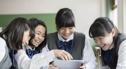 Japan life style School