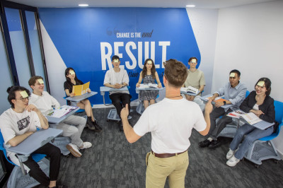 English For Business - Semi-Intensive