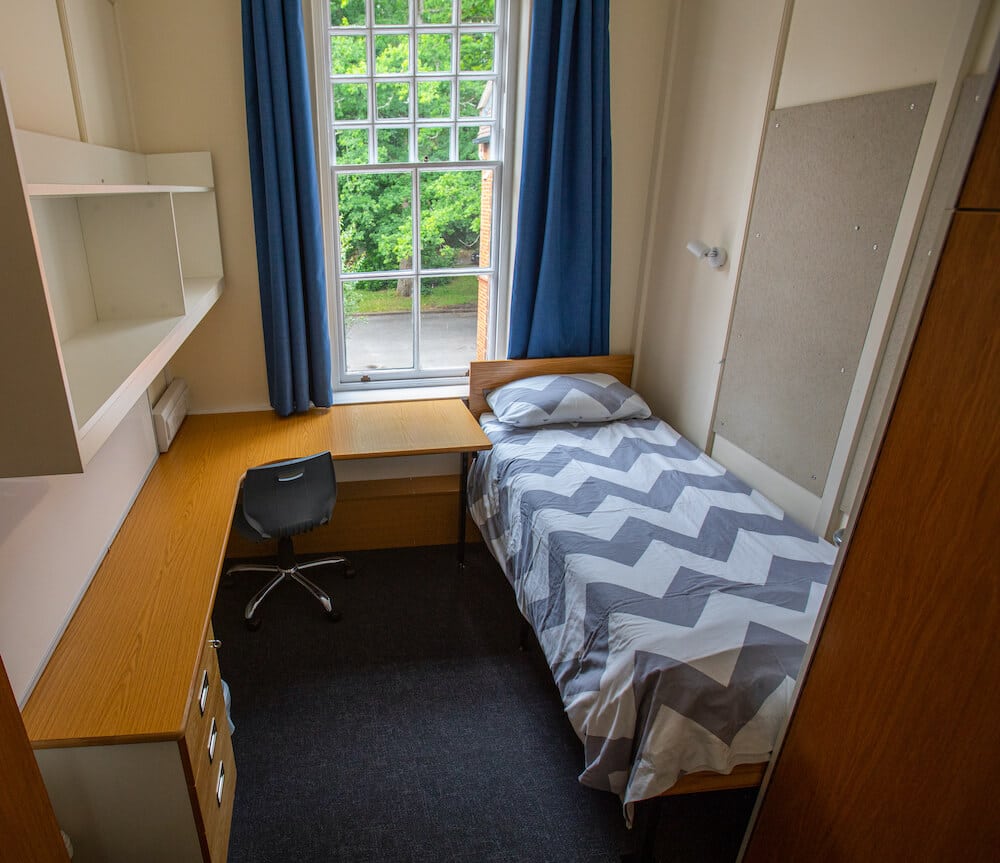 Wellington College Shared Room