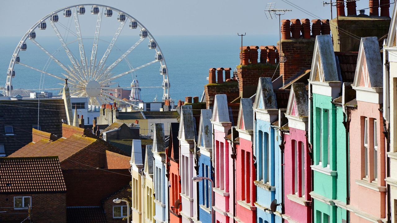 Brighton with walking tour