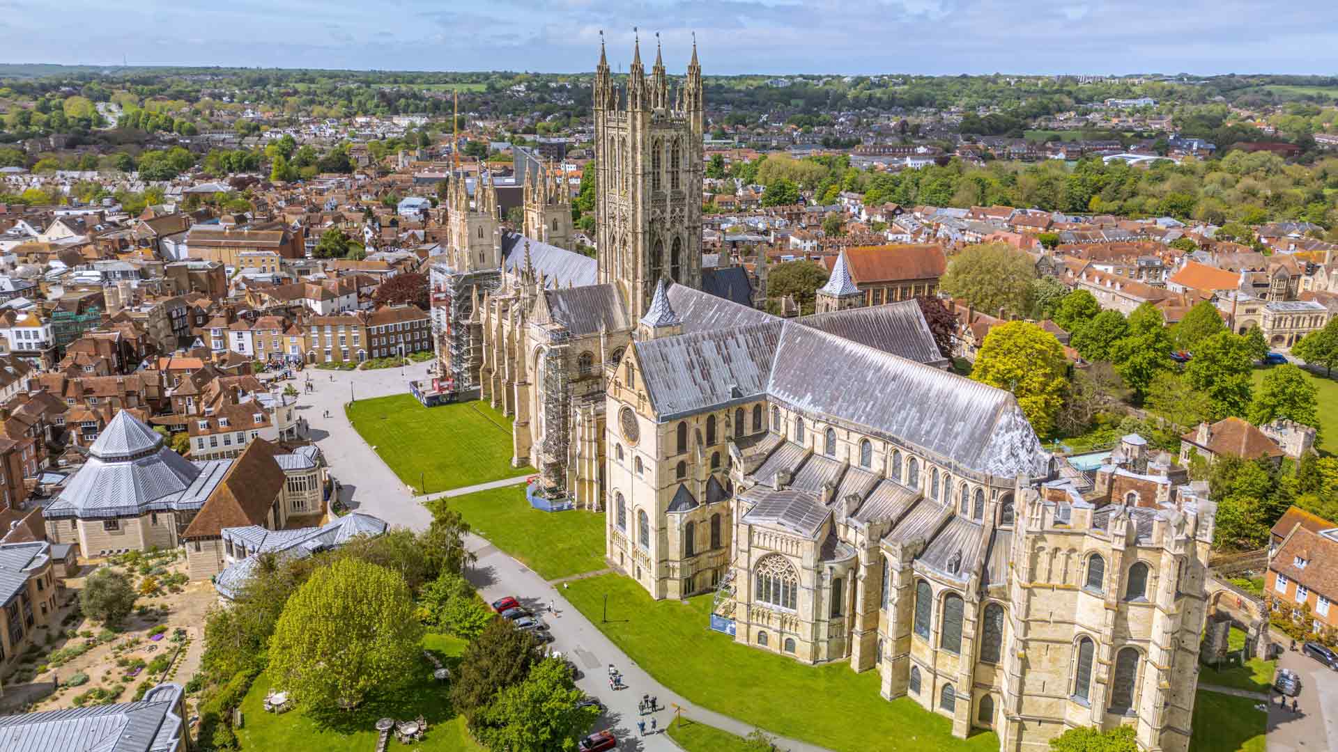 Canterbury with walking tour and Canterbury Cathedral visit