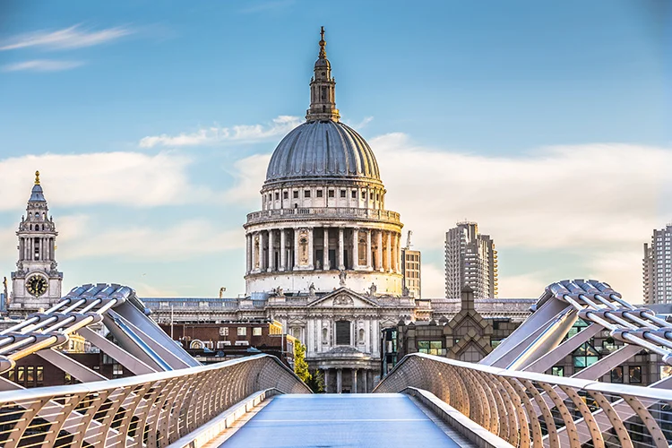 St Paul’s Cathedral & Tower Bridge Walking Tour