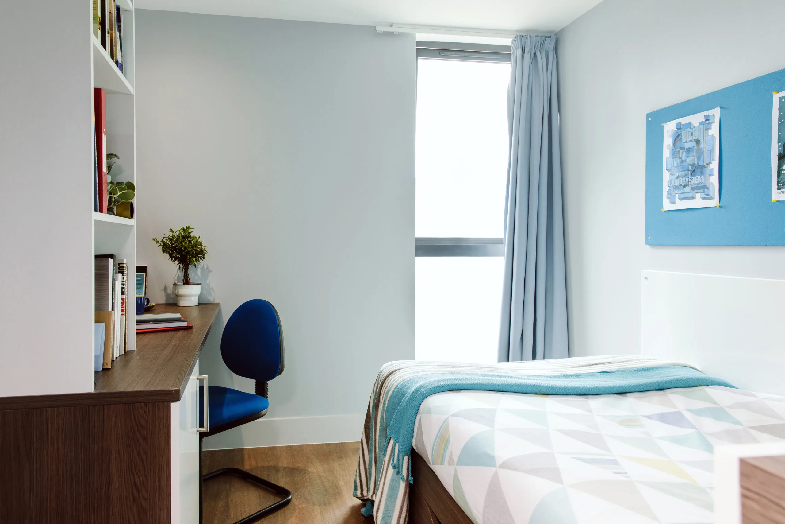 Lansdowne Point Single Room